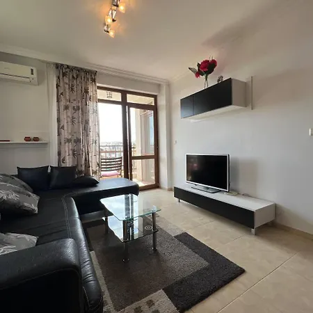 Lovely And Nice Furnished 3 In Fregata سفيتي فلاس